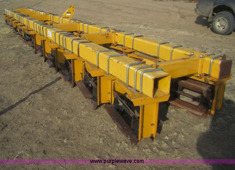 image for item B5686 Buffalo 12 row stalk chopper