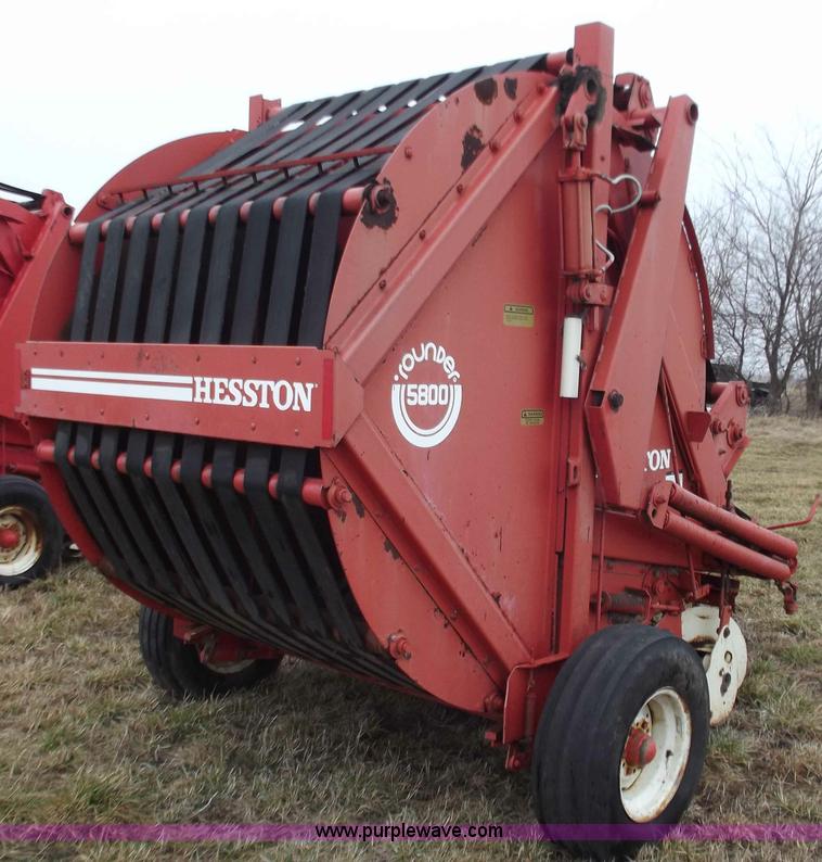 image for item B6249 Hesston 5800 round baler