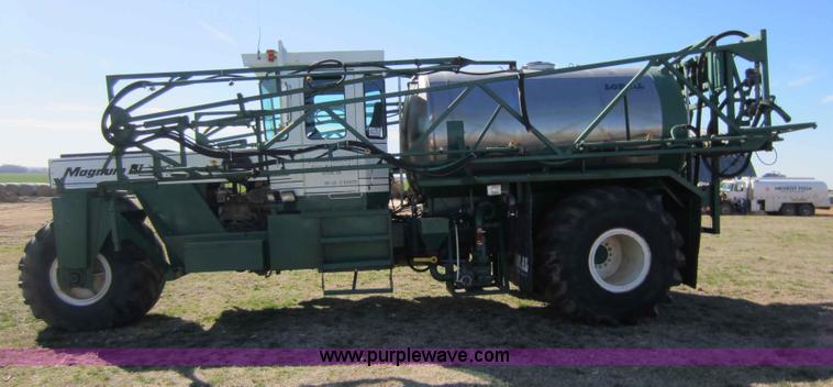 image for item C5306 1990 Loral Magnum III Turbo sprayer