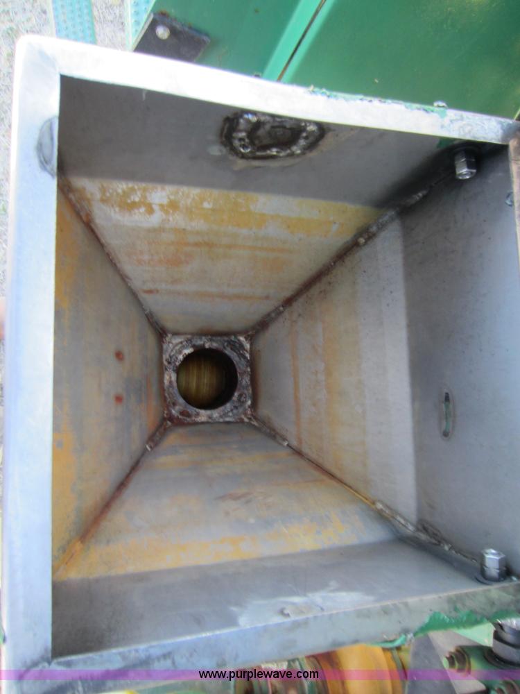 image for item C5306 1990 Loral Magnum III Turbo sprayer