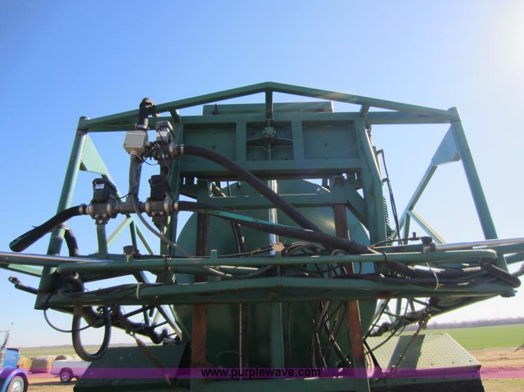 image for item C5306 1990 Loral Magnum III Turbo sprayer