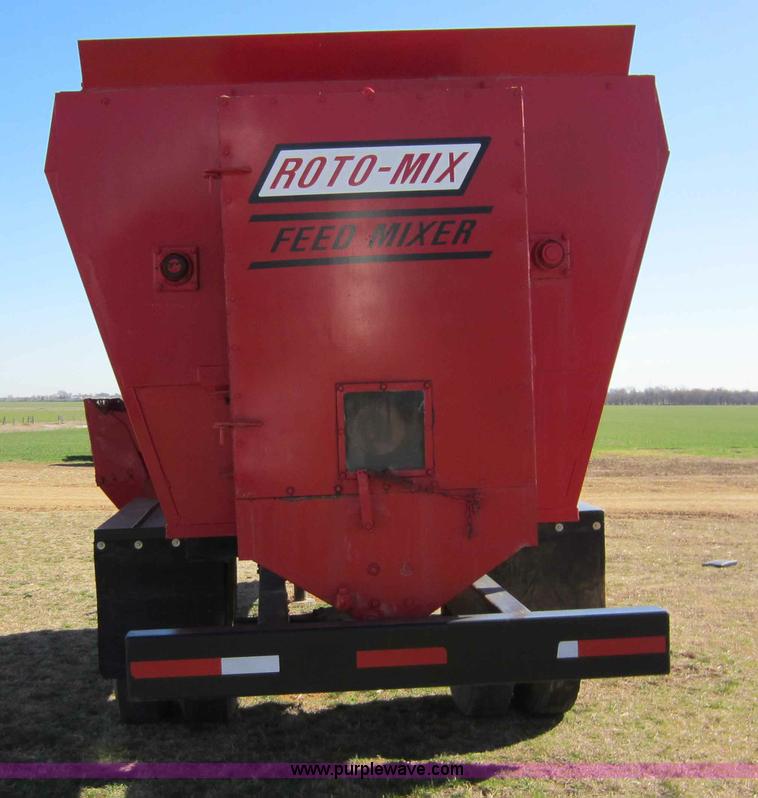 image for item C5308 BJM 4416 feed mixer