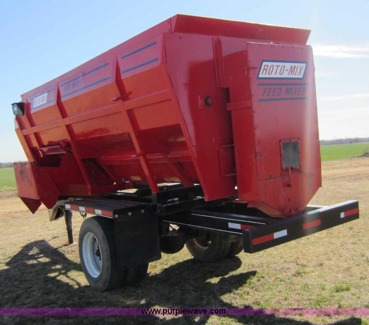 image for item C5308 BJM 4416 feed mixer