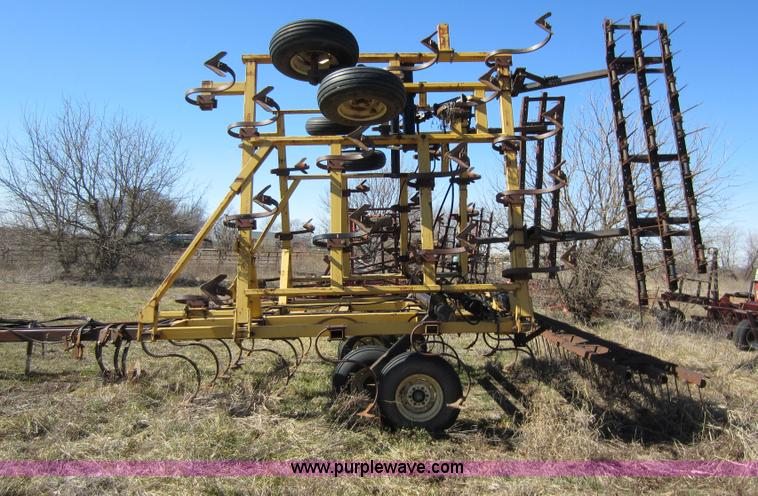 image for item C5312 Landoll 1430 field cultivator