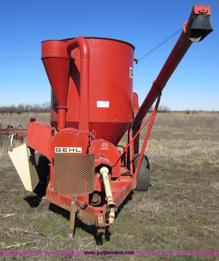 image for item C5313 Gehl 95MX feed grinder/mixer