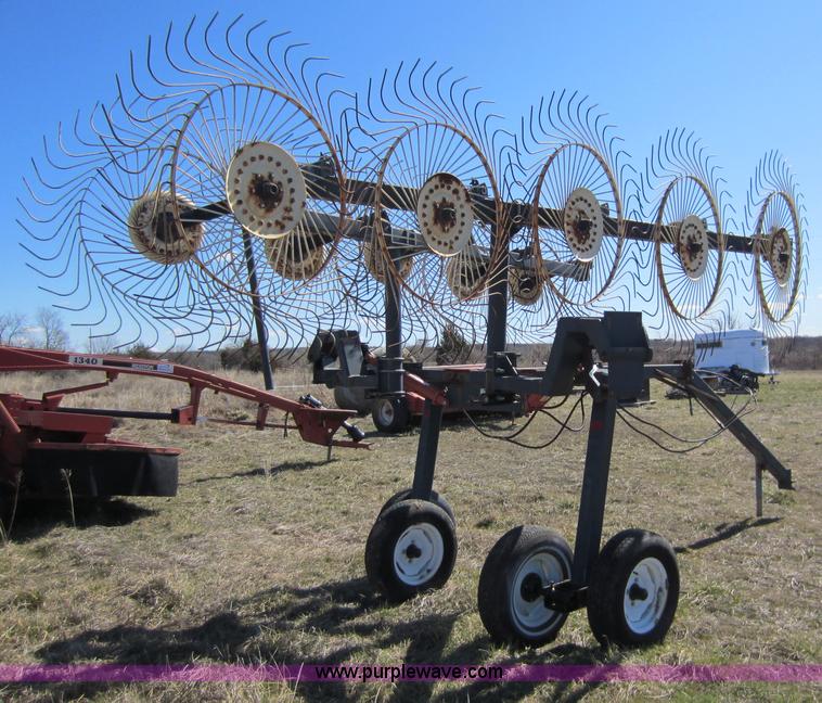 image for item C5317 10 wheel rake