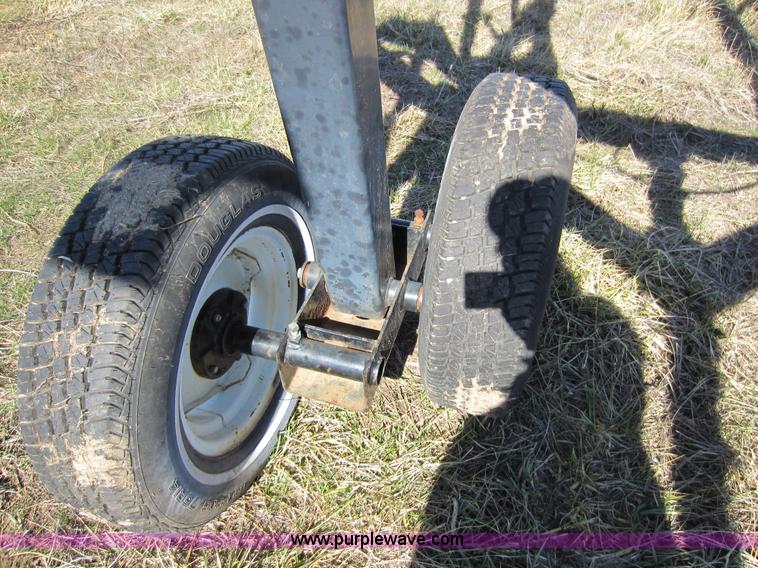 image for item C5317 10 wheel rake