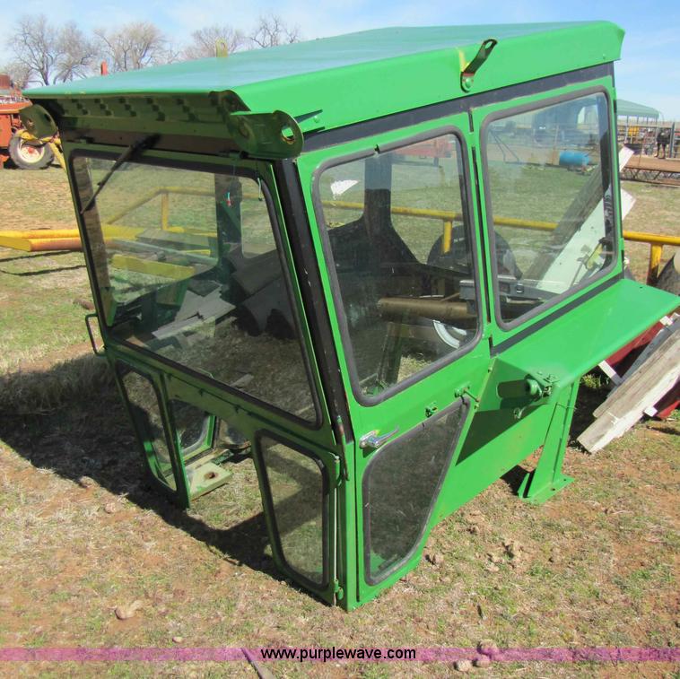 image for item C9629 Tractor cab