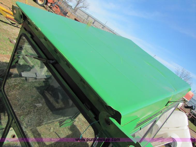 image for item C9629 Tractor cab