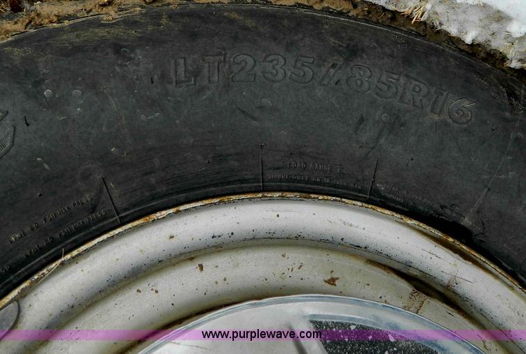 image for item D8769 1988 Ford F-350 Custom flat bed truck