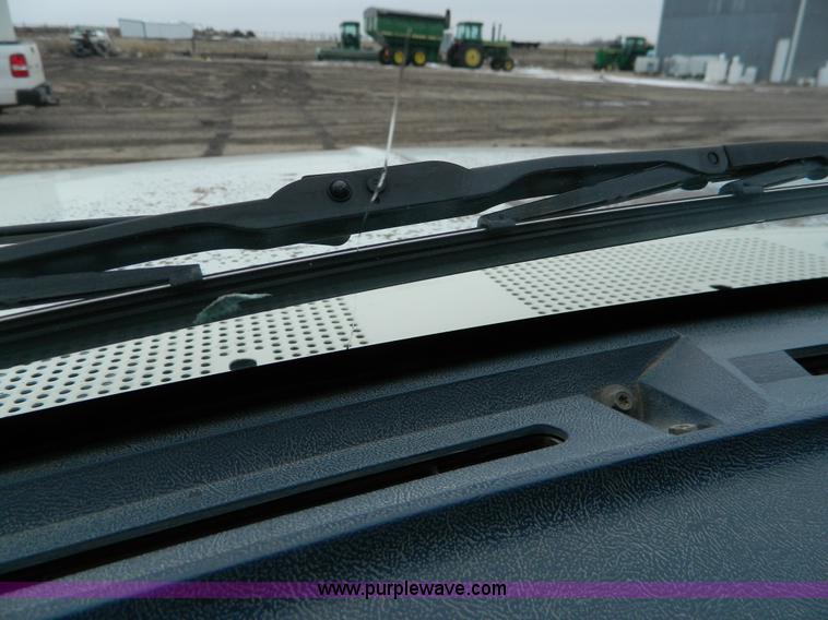 image for item D8769 1988 Ford F-350 Custom flat bed truck