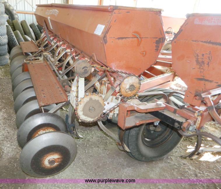 image for item D8772 CrustBuster 3200 grain drill