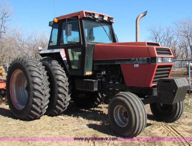 image for item D9137 1984 Case IH 2594 tractor