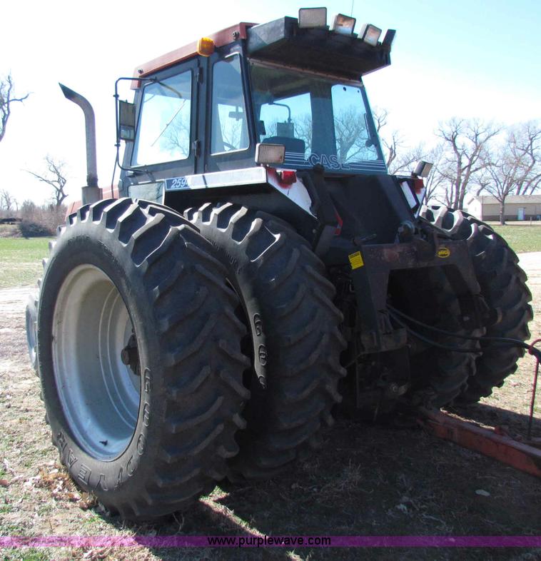 image for item D9137 1984 Case IH 2594 tractor
