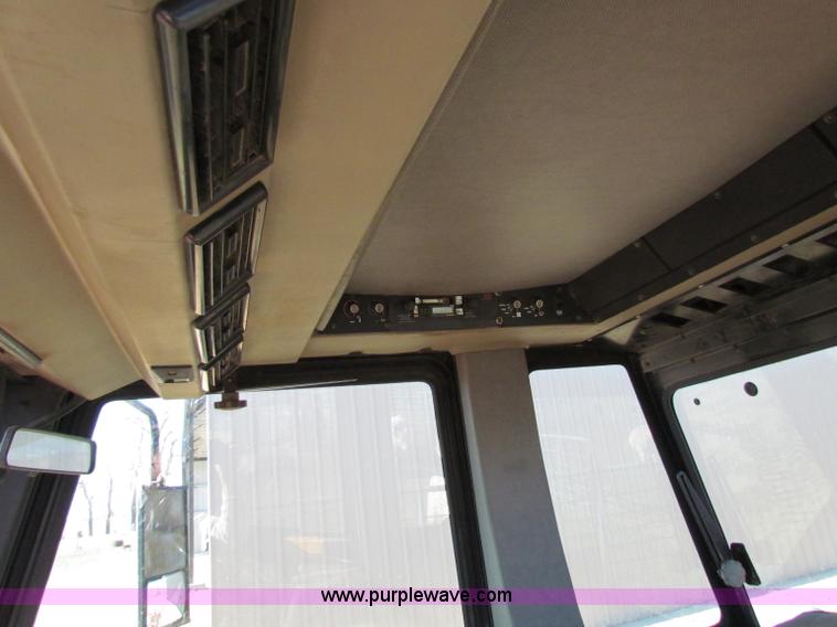 image for item D9137 1984 Case IH 2594 tractor