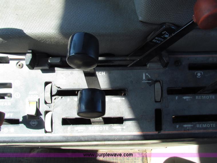 image for item D9137 1984 Case IH 2594 tractor