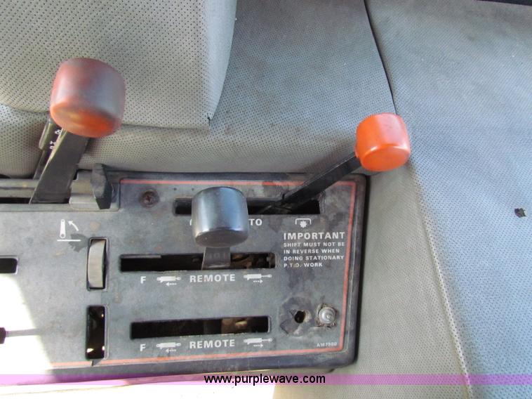 image for item D9137 1984 Case IH 2594 tractor