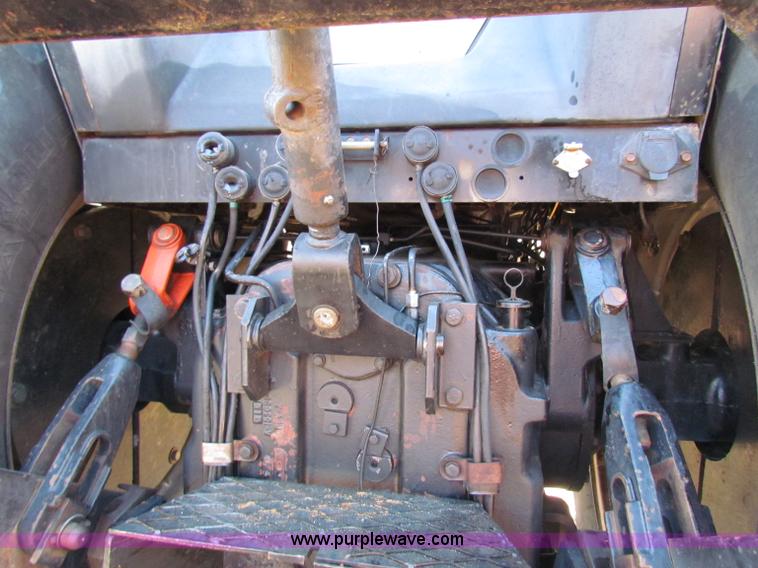 image for item D9137 1984 Case IH 2594 tractor