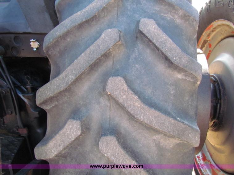 image for item D9137 1984 Case IH 2594 tractor