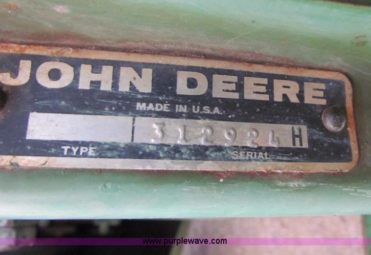 image for item D9139 John Deere 7700 combine