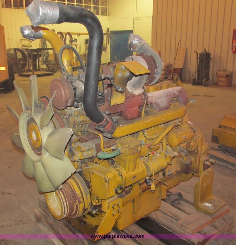image for item G9435 1998 John Deere turbo diesel engine