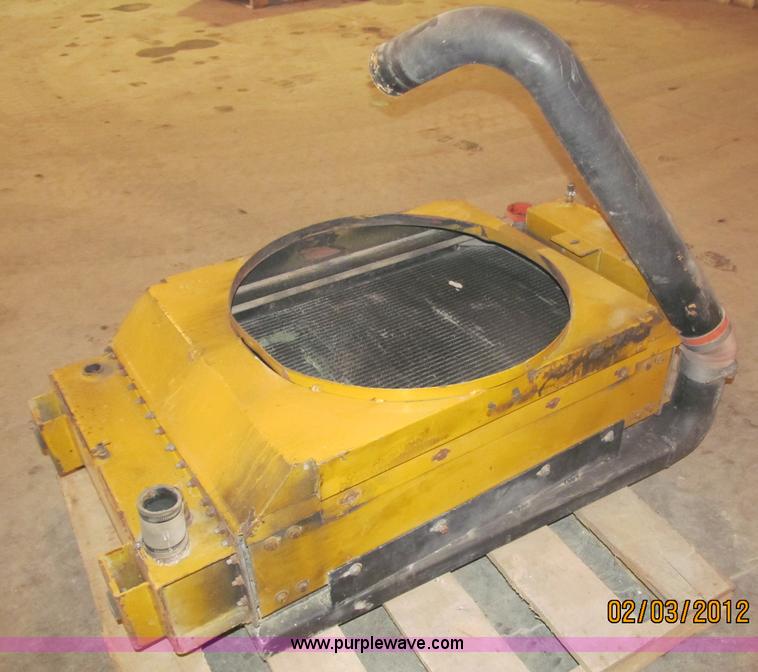 image for item G9435 1998 John Deere turbo diesel engine