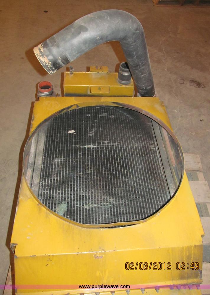 image for item G9435 1998 John Deere turbo diesel engine