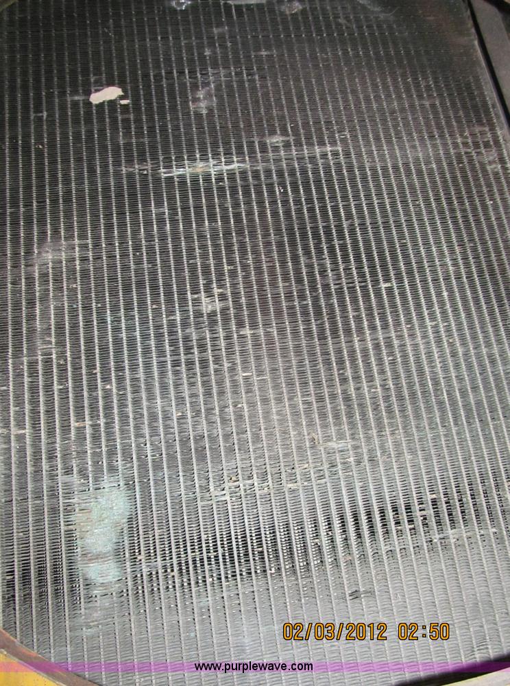 image for item G9435 1998 John Deere turbo diesel engine