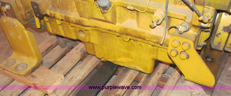 image for item G9435 1998 John Deere turbo diesel engine