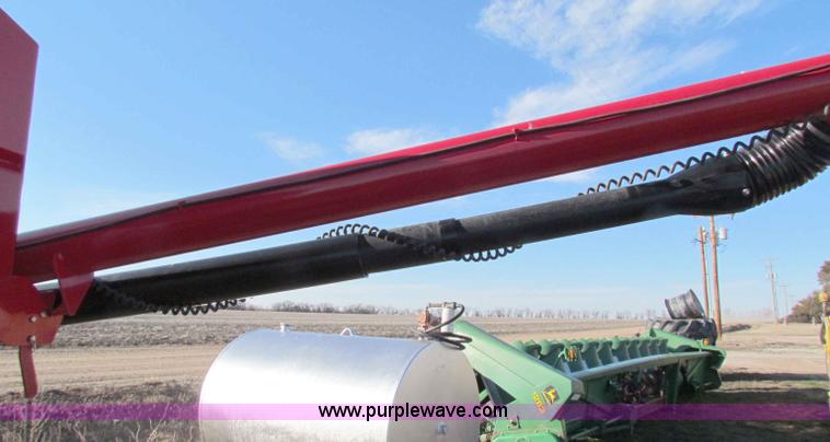 image for item I9643 2006 Minden Patriot 220 seed tender