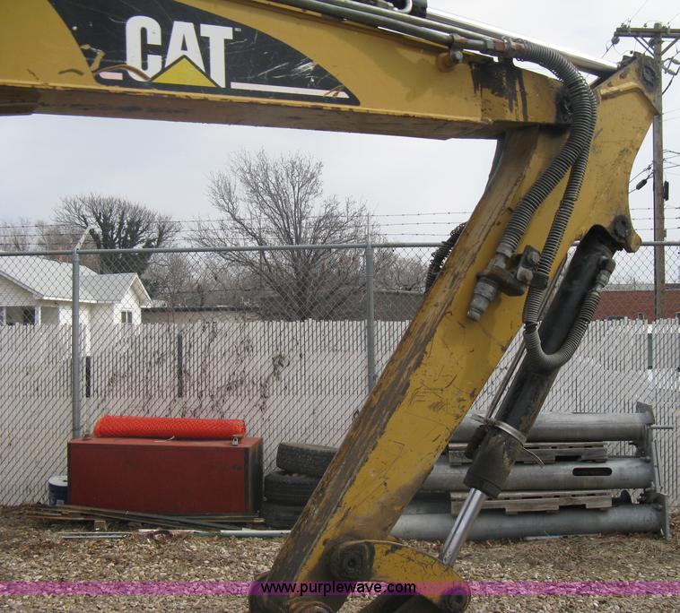 image for item A6058 Caterpillar 302.5 mini excavator