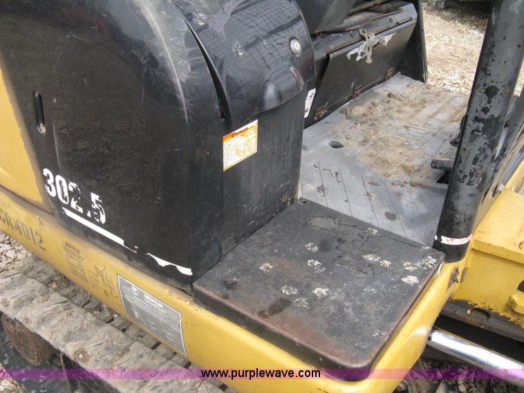 image for item A6058 Caterpillar 302.5 mini excavator