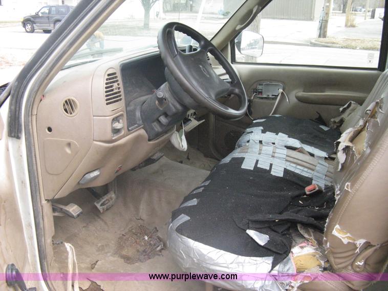 image for item A6059 1995 Chevrolet Cheyenne C2500 extended cab pickup truck