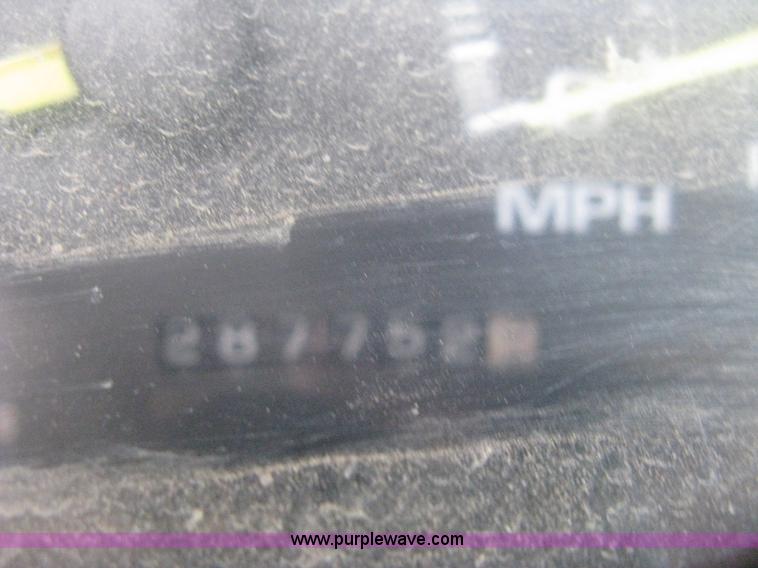 image for item A6059 1995 Chevrolet Cheyenne C2500 extended cab pickup truck