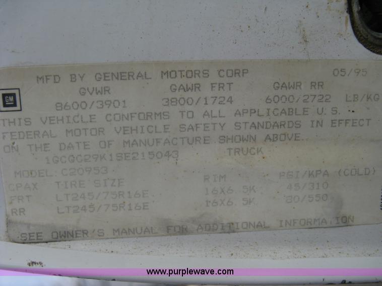 image for item A6059 1995 Chevrolet Cheyenne C2500 extended cab pickup truck