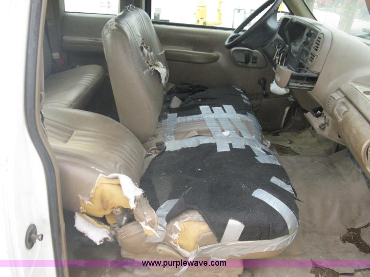 image for item A6059 1995 Chevrolet Cheyenne C2500 extended cab pickup truck