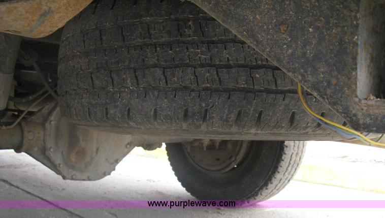 image for item A6059 1995 Chevrolet Cheyenne C2500 extended cab pickup truck