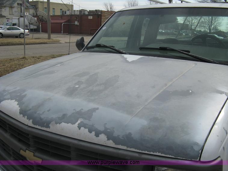 image for item A6059 1995 Chevrolet Cheyenne C2500 extended cab pickup truck