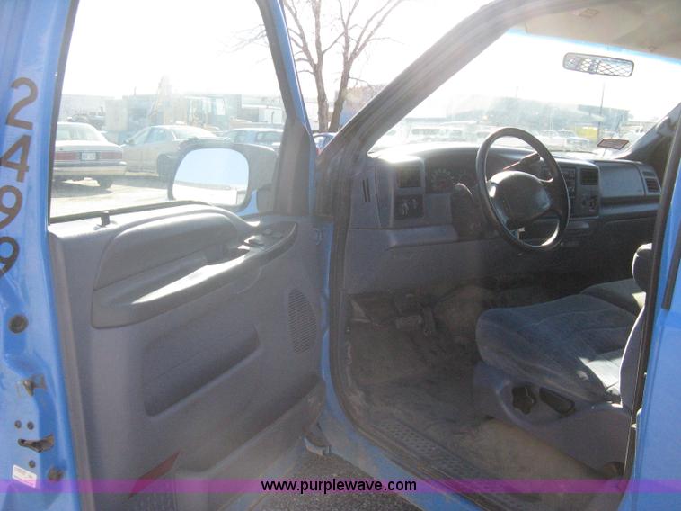 image for item A6066 1999 Ford F250 Super Duty supercab pickup truck