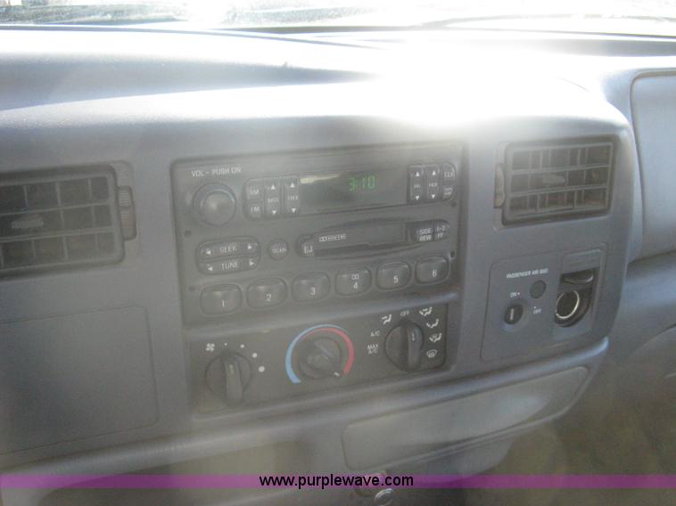 image for item A6066 1999 Ford F250 Super Duty supercab pickup truck