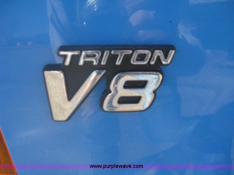 image for item A6066 1999 Ford F250 Super Duty supercab pickup truck