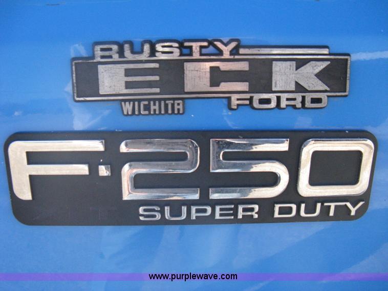 image for item A6066 1999 Ford F250 Super Duty supercab pickup truck