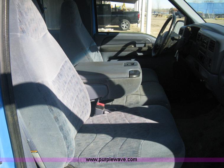 image for item A6066 1999 Ford F250 Super Duty supercab pickup truck