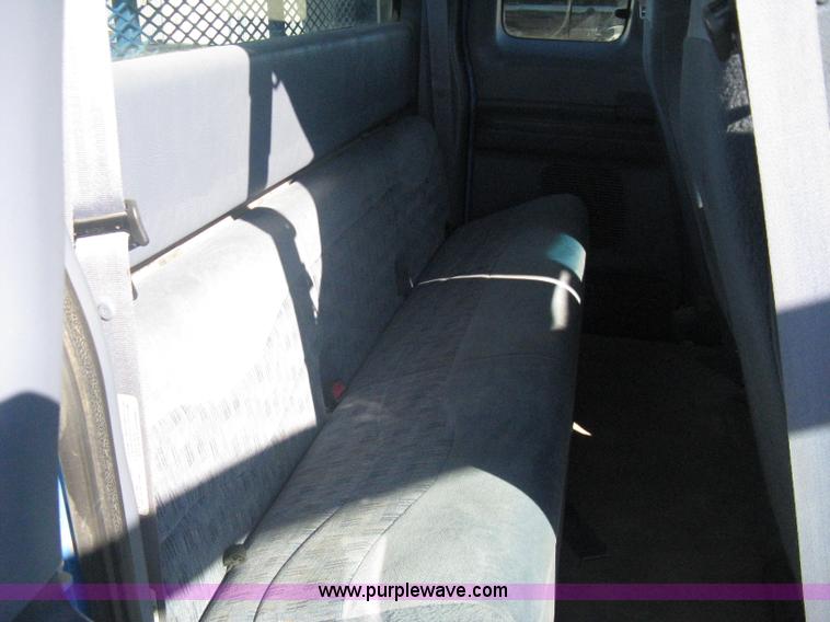 image for item A6066 1999 Ford F250 Super Duty supercab pickup truck