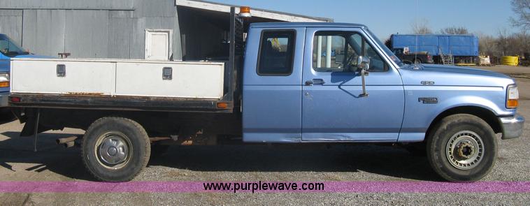 image for item A6068 1996 Ford F250 XL supercab pickup truck