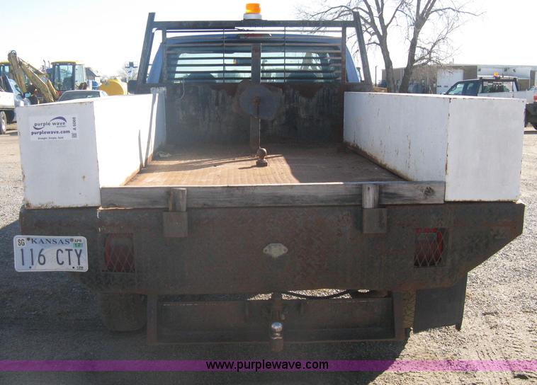 image for item A6068 1996 Ford F250 XL supercab pickup truck