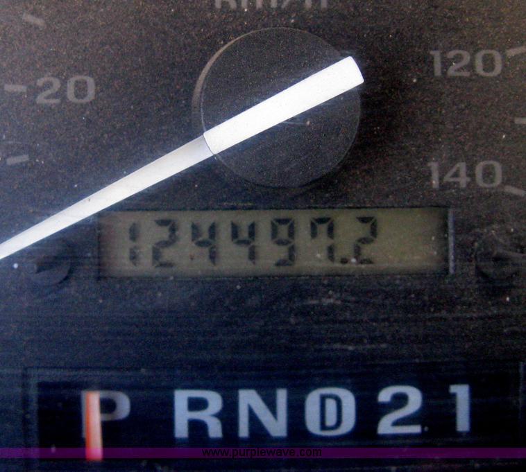 image for item A6068 1996 Ford F250 XL supercab pickup truck