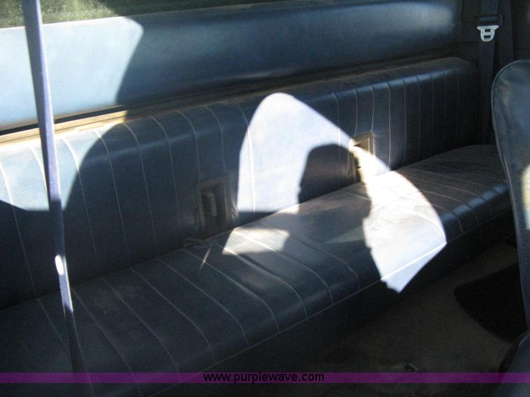 image for item A6068 1996 Ford F250 XL supercab pickup truck