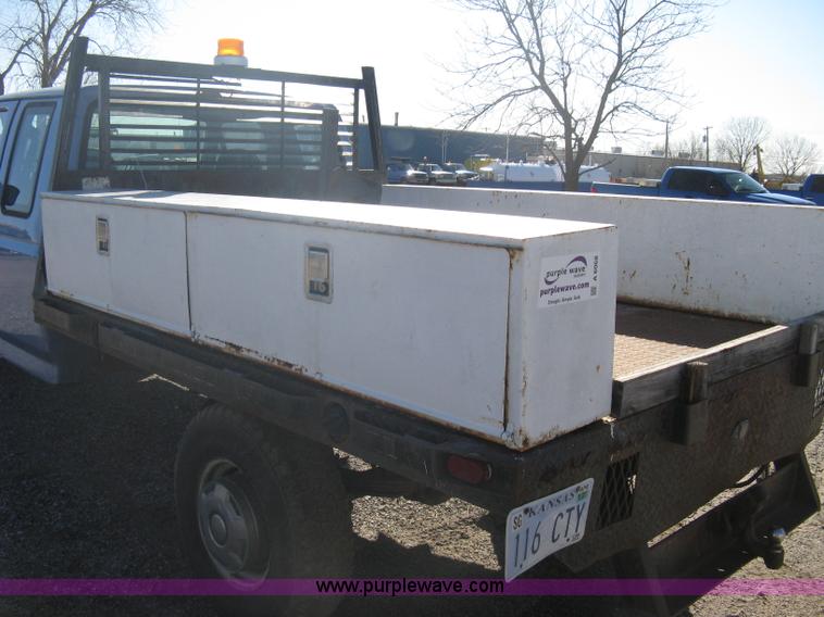 image for item A6068 1996 Ford F250 XL supercab pickup truck