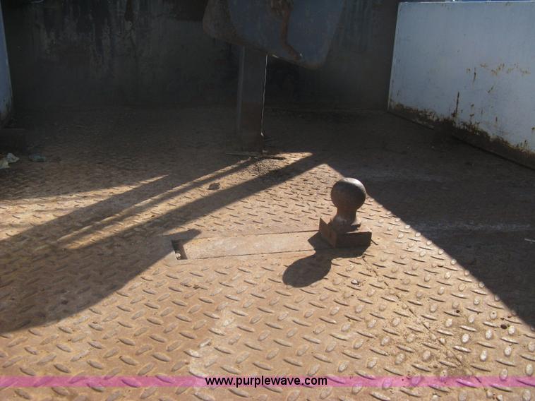 image for item A6068 1996 Ford F250 XL supercab pickup truck